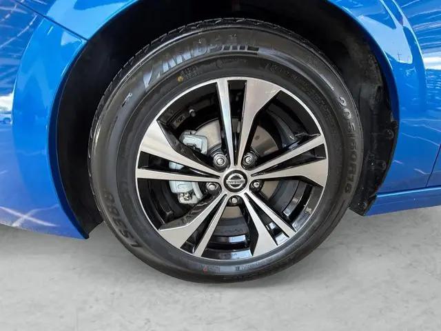 2022 Nissan Sentra SV Xtronic CVT