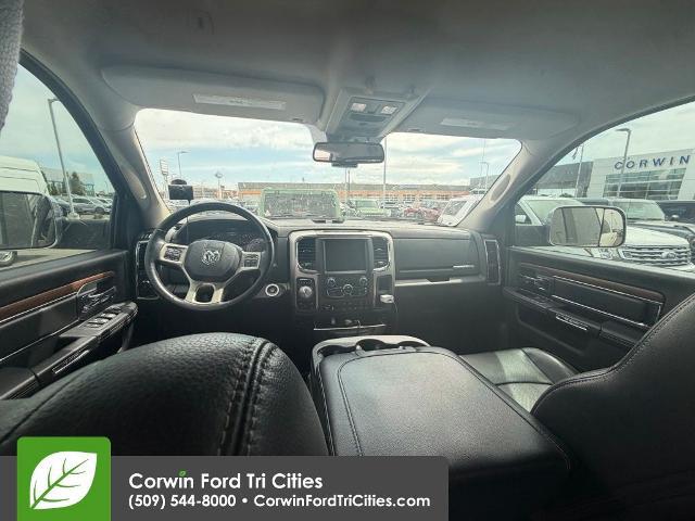2017 Ram 1500 Laramie Crew Cab 4x4 6'4" Box