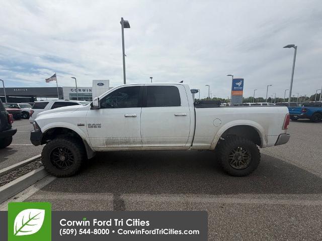 2017 Ram 1500 Laramie Crew Cab 4x4 6'4" Box