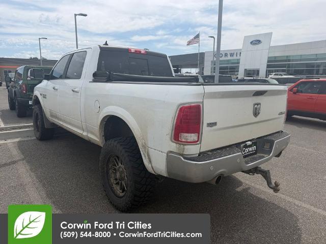 2017 Ram 1500 Laramie Crew Cab 4x4 6'4" Box