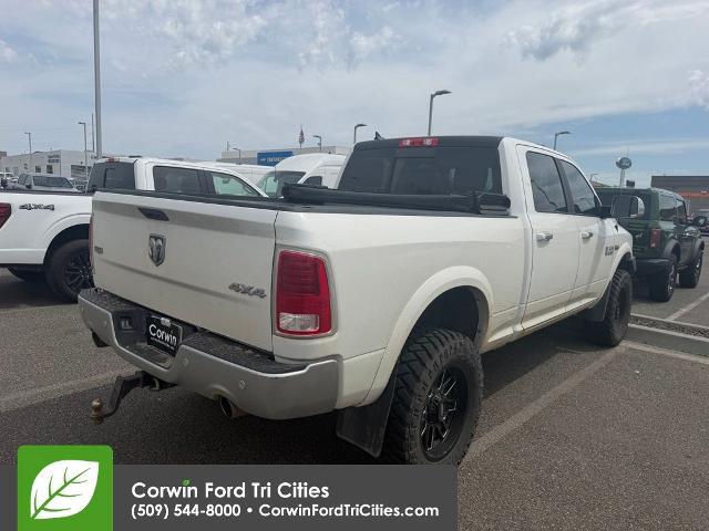2017 Ram 1500 Laramie Crew Cab 4x4 6'4" Box