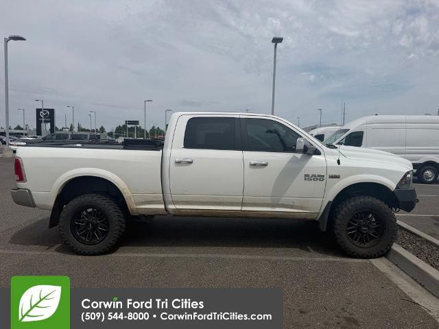 2017 Ram 1500 Laramie Crew Cab 4x4 6'4" Box