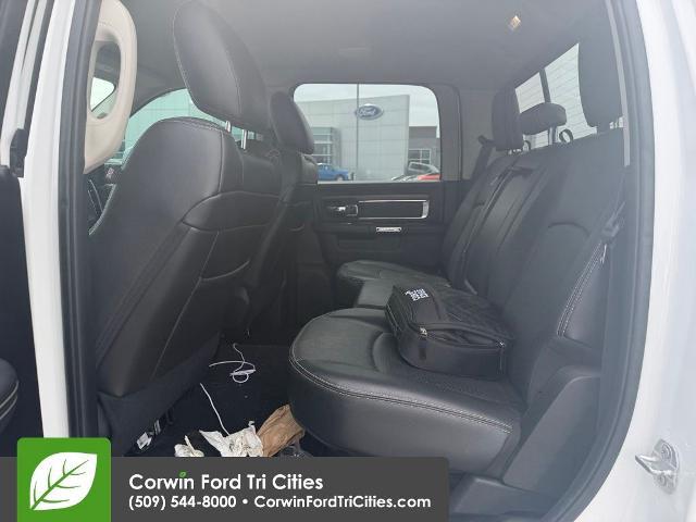 2017 Ram 1500 Laramie Crew Cab 4x4 6'4" Box