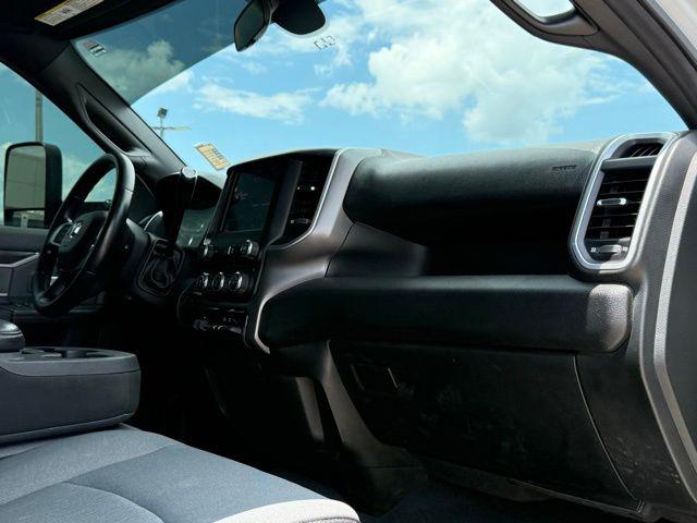 2022 Ram 2500 Big Horn Crew Cab 4x4 6'4" Box