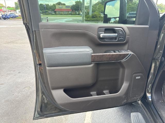 2022 GMC Sierra 2500HD 4WD Crew Cab Long Bed Denali
