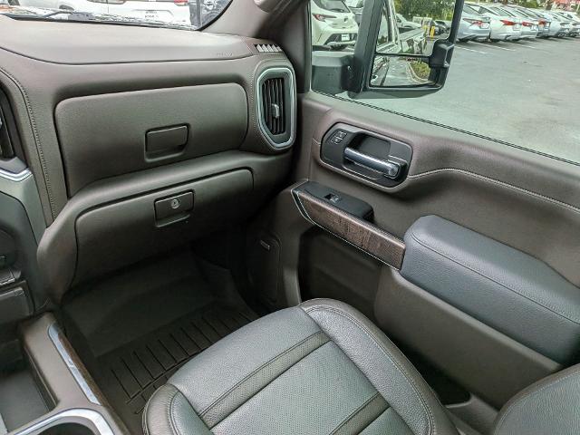 2022 GMC Sierra 2500HD 4WD Crew Cab Long Bed Denali