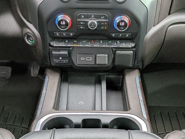 2022 GMC Sierra 2500HD 4WD Crew Cab Long Bed Denali
