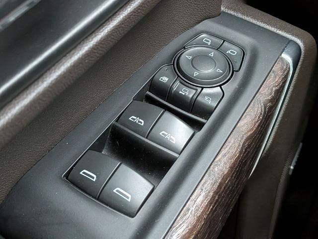 2022 GMC Sierra 2500HD 4WD Crew Cab Long Bed Denali