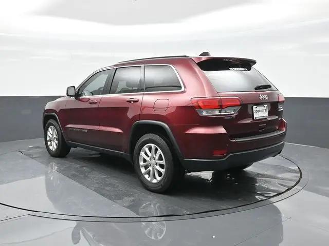 2022 Jeep Grand Cherokee Laredo E 4x2