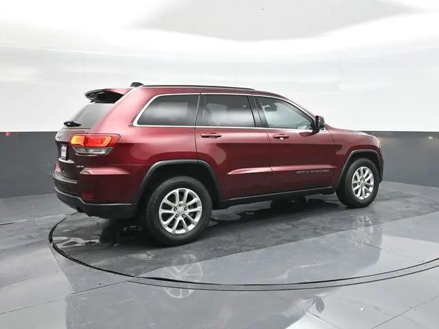2022 Jeep Grand Cherokee Laredo E 4x2