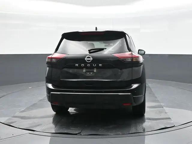 2025 Nissan Rogue SV FWD