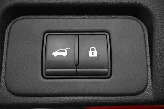 2025 Nissan Rogue SV FWD