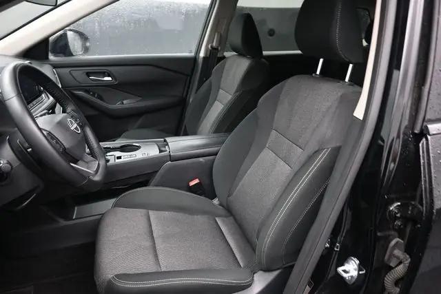 2025 Nissan Rogue SV FWD