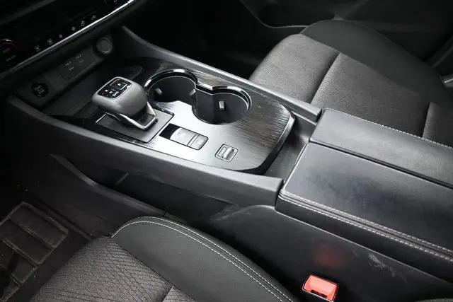 2025 Nissan Rogue SV FWD
