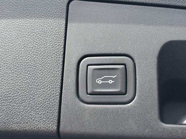2023 Cadillac XT4 AWD Premium Luxury