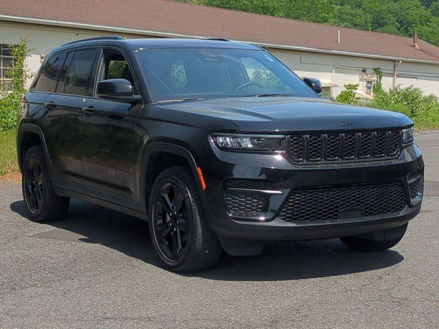2023 Jeep Grand Cherokee Altitude 4x4