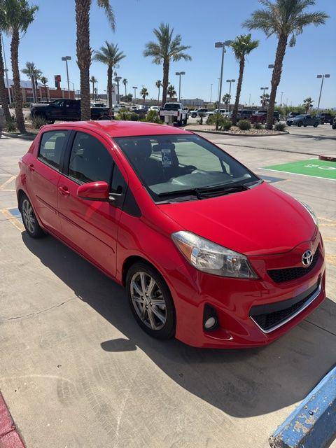 2012 Toyota Yaris SE