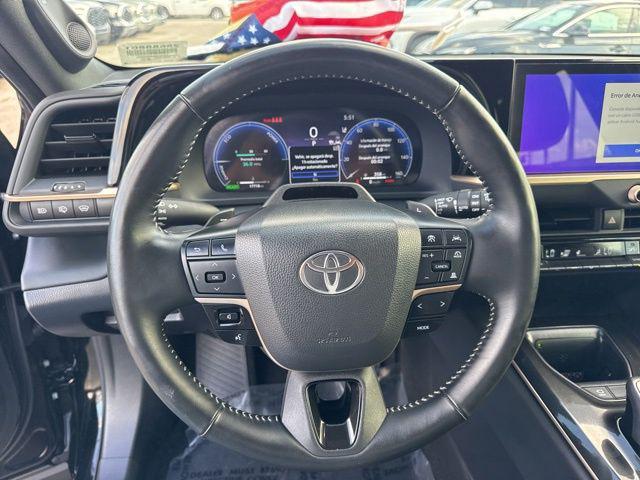 2025 Toyota Crown Signia Limited