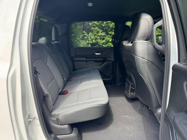 2026 Ram 1500 Tradesman Crew Cab 4x4 5'7" Box