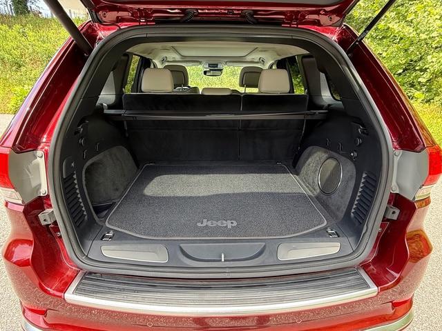 2021 Jeep Grand Cherokee Summit 4x2