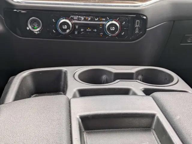 2024 GMC Sierra 1500 4WD Crew Cab Short Box Elevation with 3VL