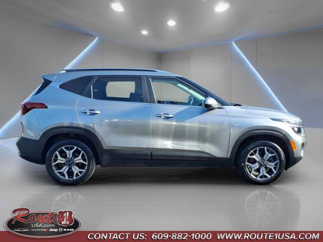 2022 Kia Seltos EX 2022 Kia Seltos EX