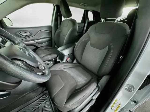 2019 Jeep Cherokee Latitude FWD
