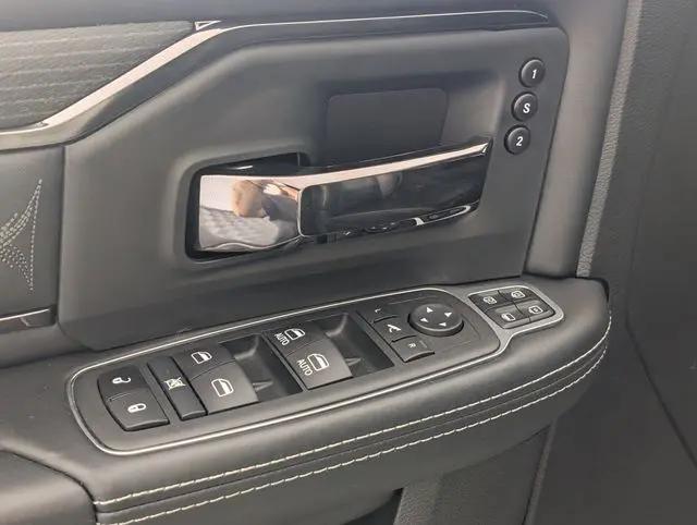 2024 Ram 2500 Limited Crew Cab 4x4 6'4" Box