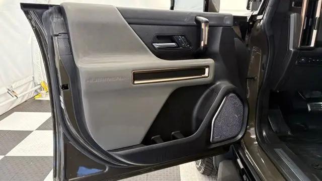 2024 GMC HUMMER EV 2X