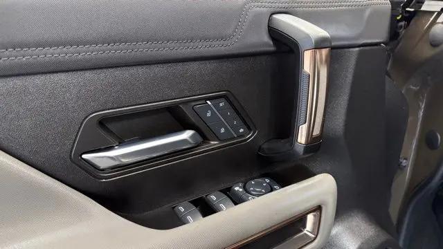 2024 GMC HUMMER EV 2X