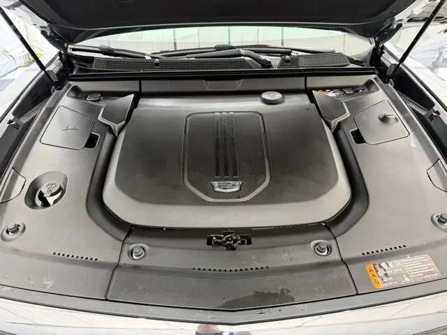 2024 Cadillac iQ Sport w/1SF