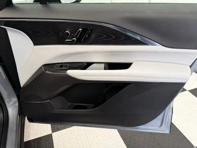 2024 Cadillac iQ Sport w/1SF