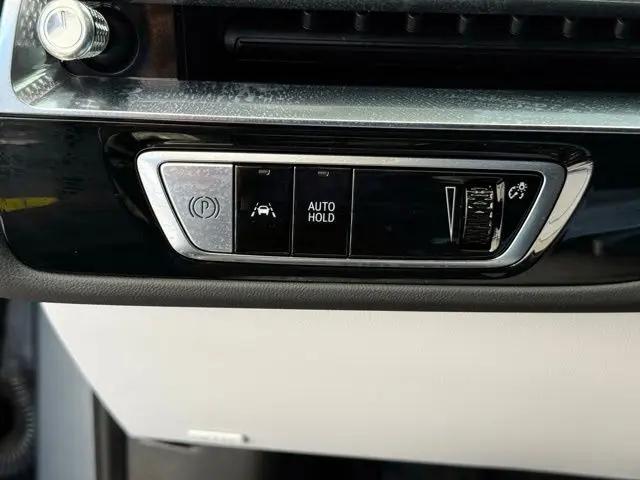 2024 Cadillac iQ Sport w/1SF