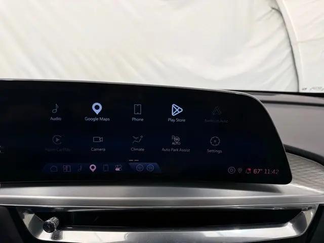 2024 Cadillac iQ Sport w/1SF