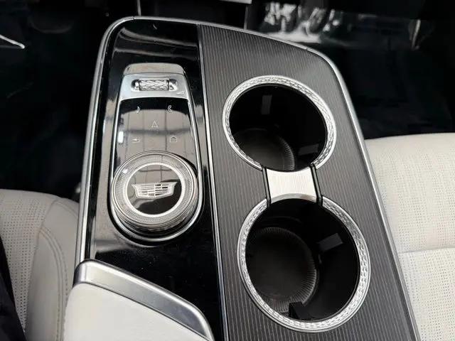 2024 Cadillac iQ Sport w/1SF