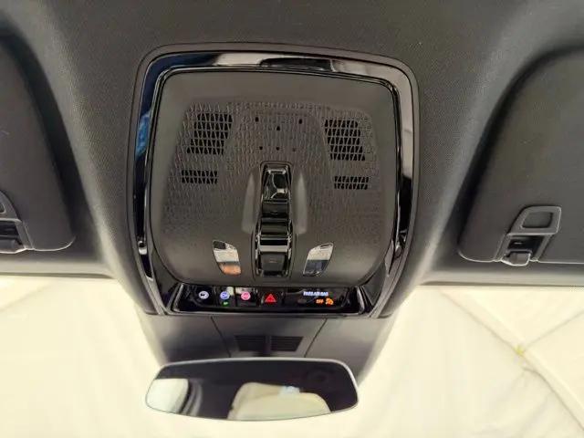 2024 Cadillac iQ Sport w/1SF
