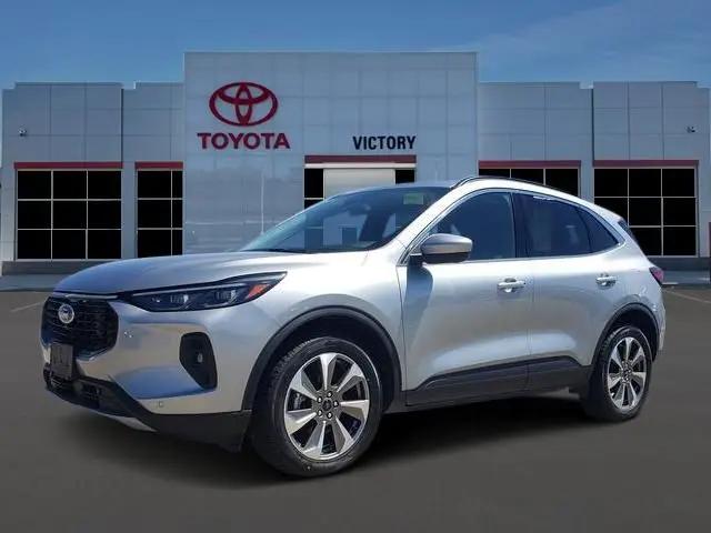 2024 Ford Escape Platinum for sale in Austinburg, OH