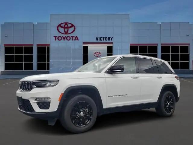 2023 Jeep Grand Cherokee Limited for sale in Austinburg, OH