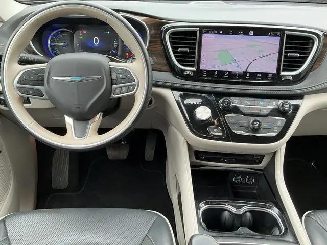 2021 Chrysler Pacifica Hybrid Limited