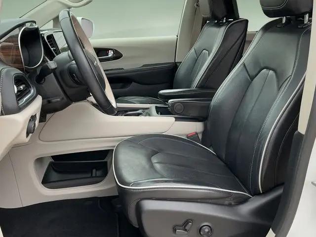 2021 Chrysler Pacifica Hybrid Limited