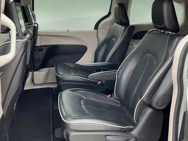 2021 Chrysler Pacifica Hybrid Limited