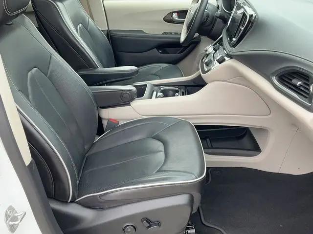 2021 Chrysler Pacifica Hybrid Limited