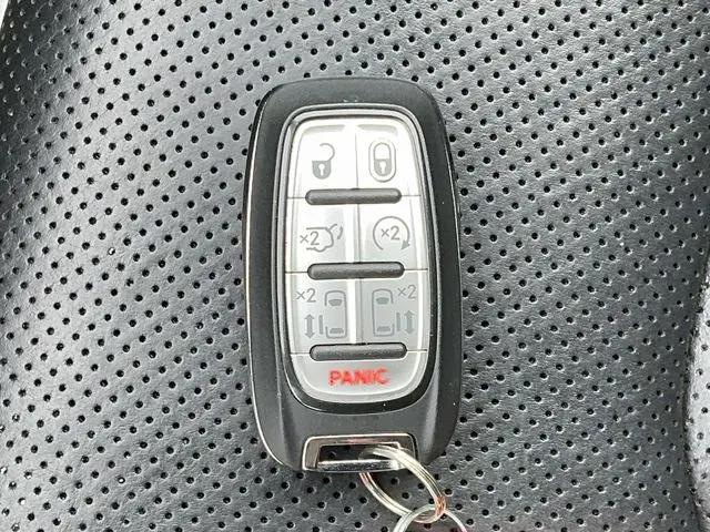 2021 Chrysler Pacifica Hybrid Limited