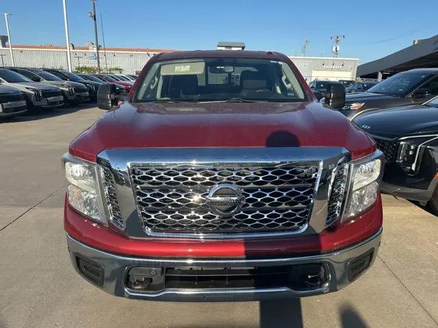 2018 Nissan Titan SV