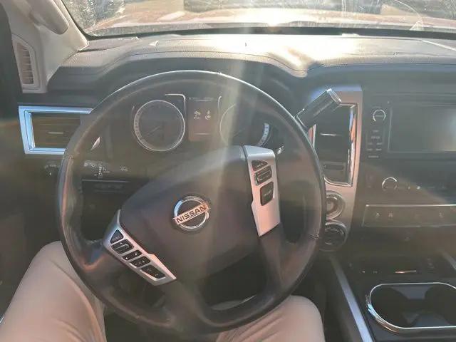 2018 Nissan Titan SV