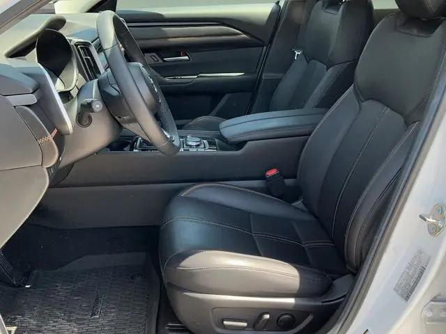 2025 Mazda CX-50 Hybrid Premium Package