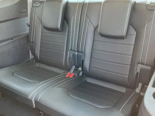 2023 Volkswagen Atlas 3.6L V6 SEL Premium R-Line