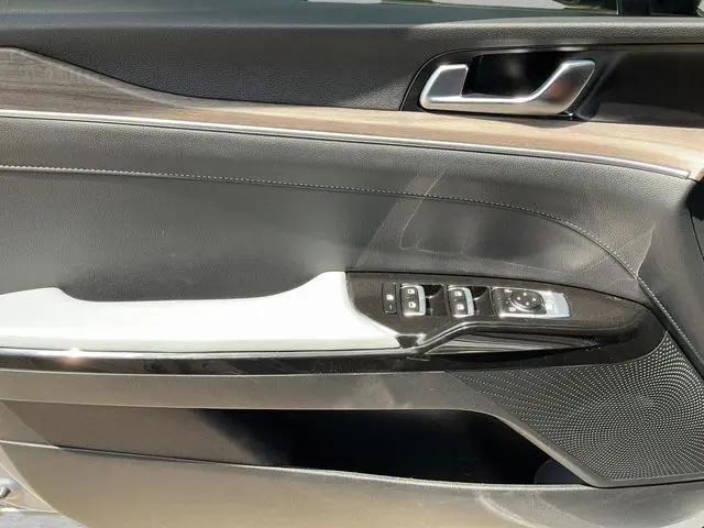 2023 Kia K5 EX
