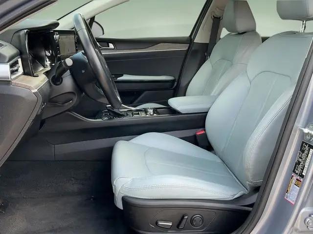 2023 Kia K5 EX