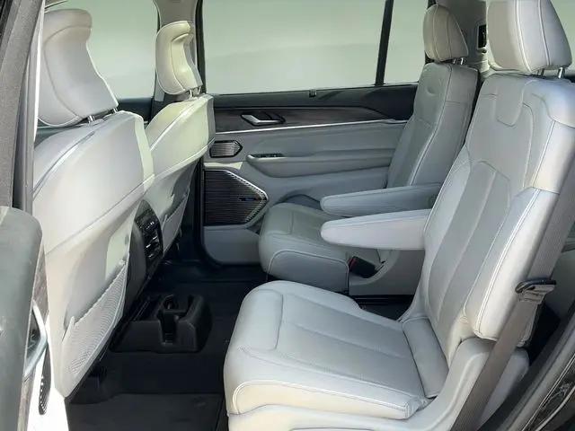 2021 Jeep Grand Cherokee Overland 4x4